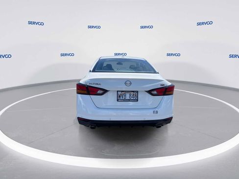 Used 2023 Nissan Altima 2.5 SR FWD image 7