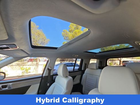 Used 2025 Hyundai Santa Fe Calligraphy FWD image 29