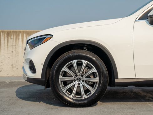 Certified 2026 Mercedes-Benz GLC 300 4MATIC image 12