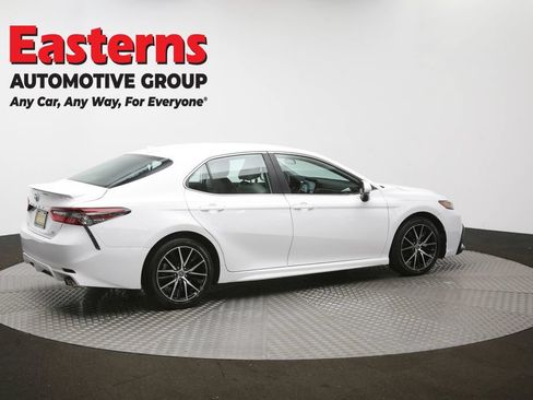 Used 2023 Toyota Camry SE FWD image 42