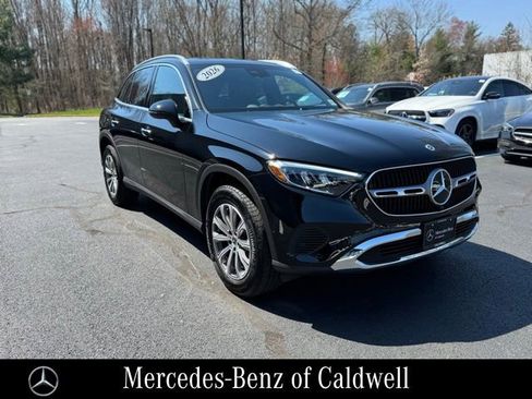 Used 2026 Mercedes-Benz GLC 300 4MATIC image 1