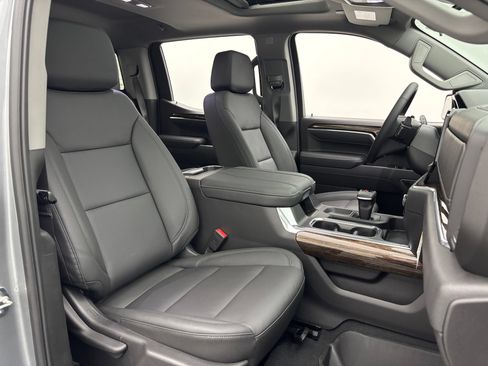 New 2026 GMC Sierra 1500 Elevation w/ Elevation Premium Package AWD/4WD image 34