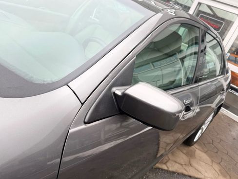 Used 2012 Ford Fusion SEL image 41