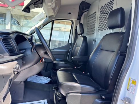 Used 2025 Ford Transit 150 148 Medium Roof AWD image 14