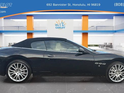 Used 2012 Maserati GranTurismo Convertible RWD image 15