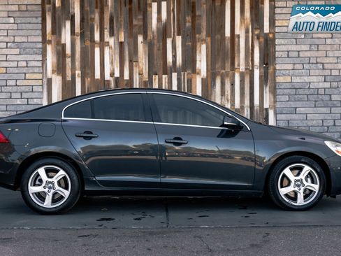 Used 2013 Volvo S60 T5 image 7