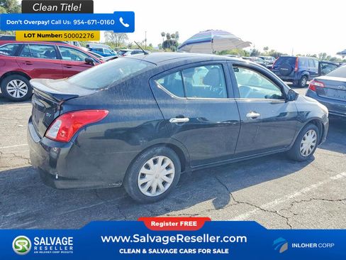 Used 2017 Nissan Versa SV FWD image 4