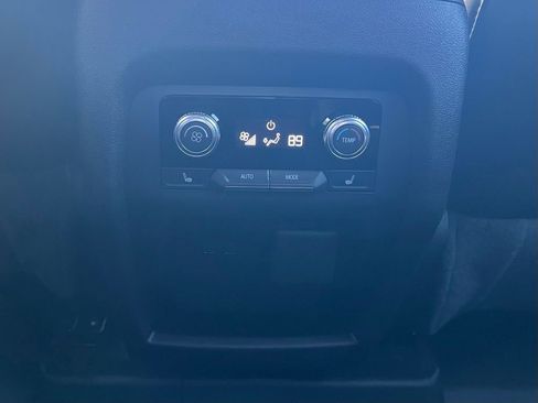 New 2026 GMC Acadia Denali w/ Super Cruise Package image 17