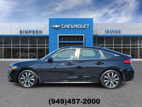 Used 2024 Honda Civic EX-L image 5