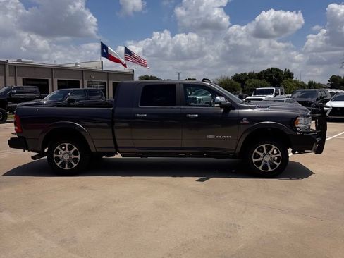 Used 2022 RAM 2500 Limited AWD/4WD image 9