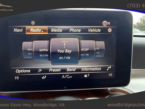 Used 2016 Mercedes-Benz C 300 4MATIC Sedan image 23