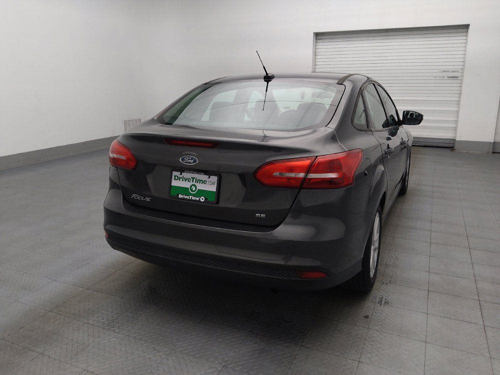 Used 2017 Ford Focus SE FWD image 7