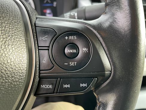 Certified 2022 Toyota Corolla SE FWD image 22
