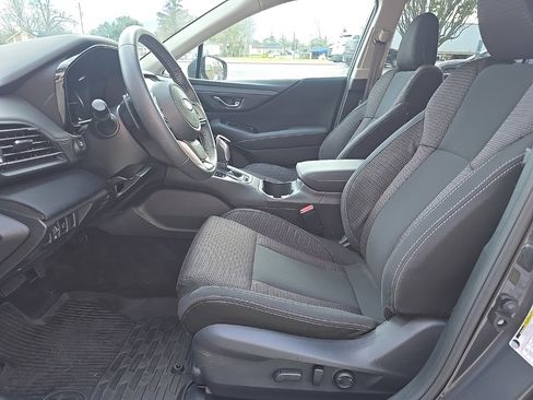 Certified 2025 Subaru Outback Premium image 29