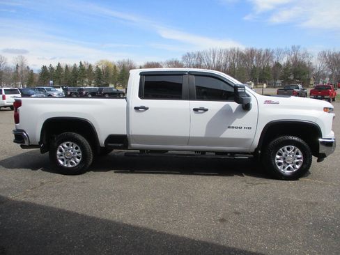 Used 2024 Chevrolet Silverado 2500 W/T w/ WT Convenience Package image 10
