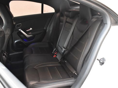 Used 2020 Mercedes-Benz CLA 250 image 22