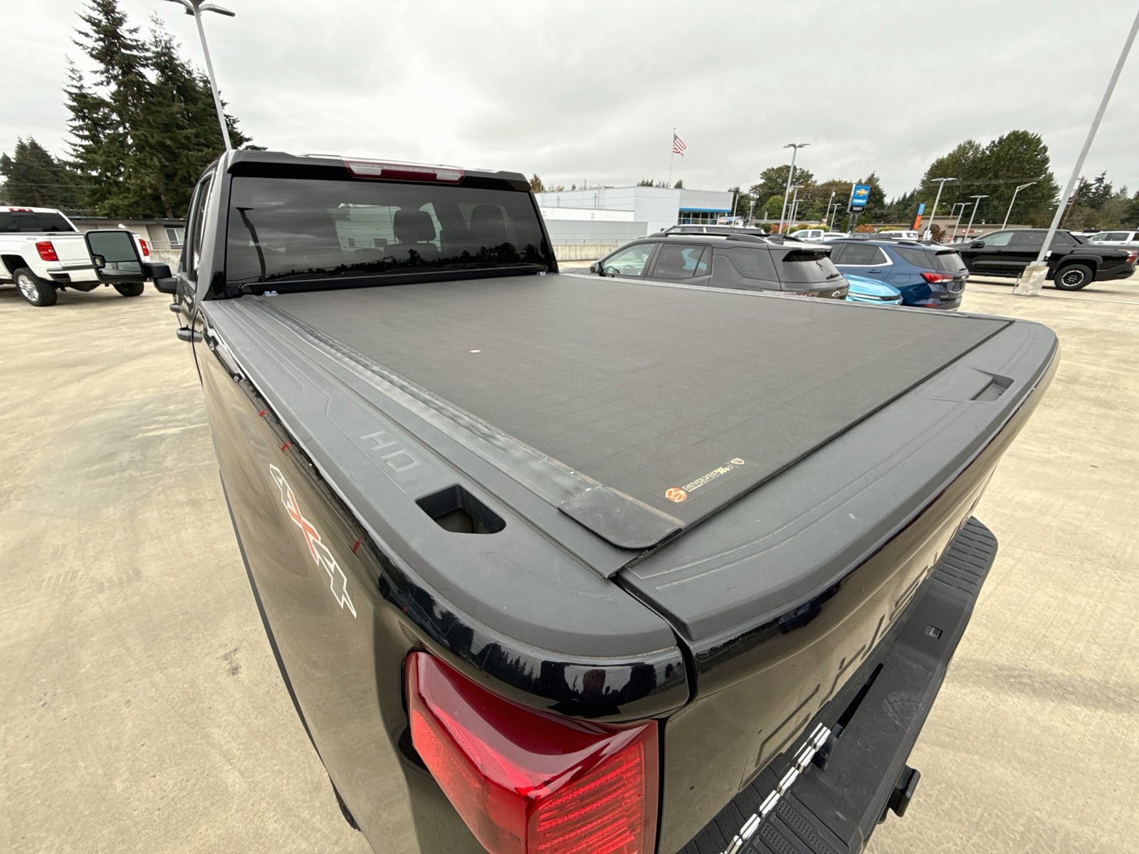 Used 2023 Chevrolet Silverado 2500 Custom w/ Custom Value Package AWD/4WD image 14