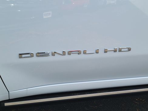 New 2026 GMC Sierra 3500 Denali Ultimate image 11