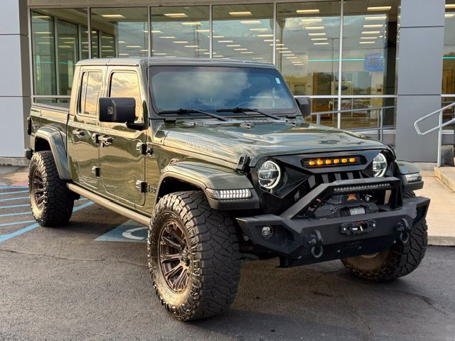 Used 2022 Jeep Gladiator Sport AWD/4WD image 2