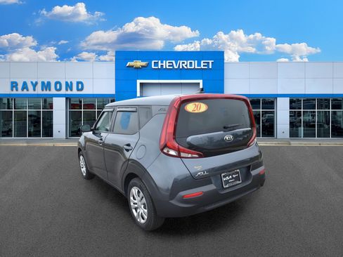 Used 2020 Kia Soul LX FWD image 5