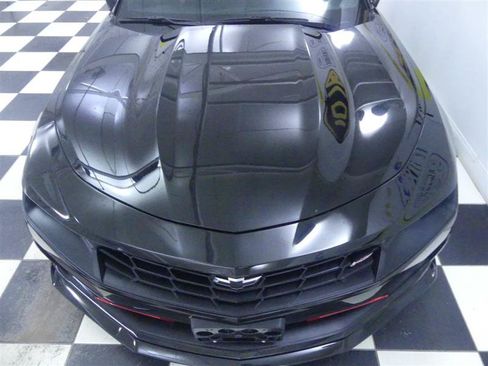 Used 2024 Chevrolet Camaro LT w/ Redline Edition RWD image 25