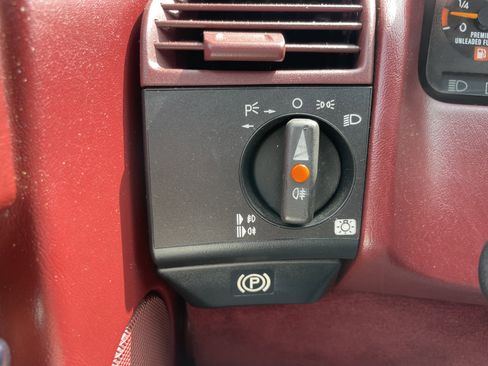 Used 1991 Mercedes-Benz 500 SL image 17