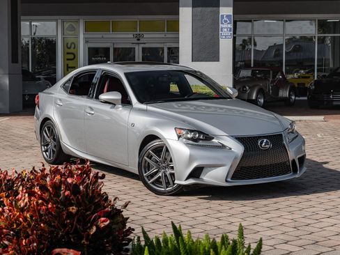 Used 2016 Lexus IS 200t image 22