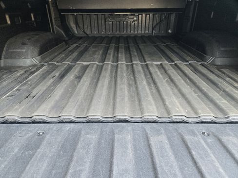 Used 2024 GMC Sierra 2500 AT4 w/ AT4 Premium Plus Package image 23