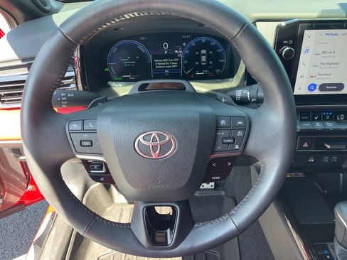 Used 2025 Toyota Camry XSE w/ Premium Plus Package FWD image 7