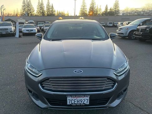 Used 2014 Ford Fusion SE image 6