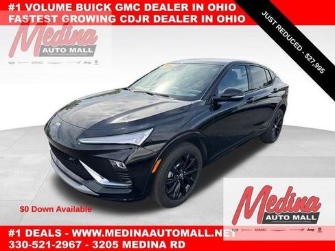 Used 2024 Buick Envista Sport Touring w/ Convenience II Package FWD image 1