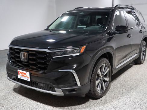 Used 2023 Honda Pilot Touring image 34