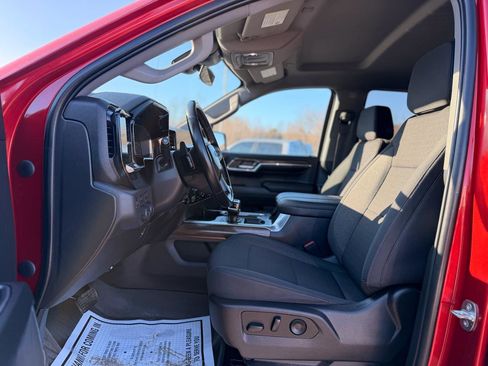 Used 2023 Chevrolet Silverado 1500 LT Trail Boss AWD/4WD image 12