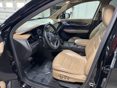 Used 2020 Cadillac XT6 Premium Luxury w/ Platinum Package image 15