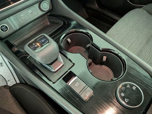 Used 2021 Nissan Rogue S image 27