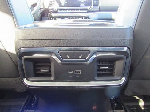 New 2026 GMC Sierra 2500 SLT w/ SLT Premium Package AWD/4WD image 29