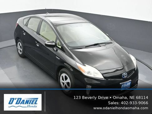 Used 2013 Toyota Prius Three w/ Solar Roof Pkg FWD image 20