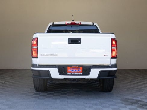 Used 2022 Chevrolet Colorado LT w/ LT Convenience Package AWD/4WD image 12