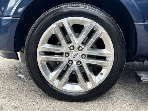 Used 2015 Ford Expedition Platinum AWD/4WD image 10