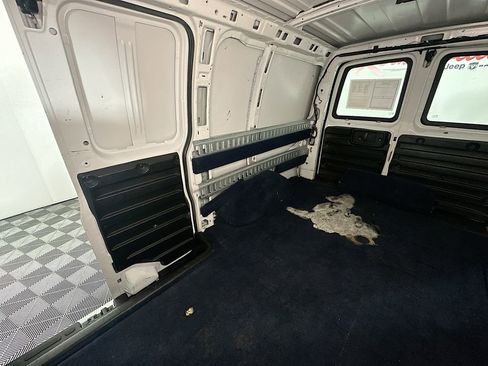 Used 2019 Chevrolet Express 2500 Work Van image 12