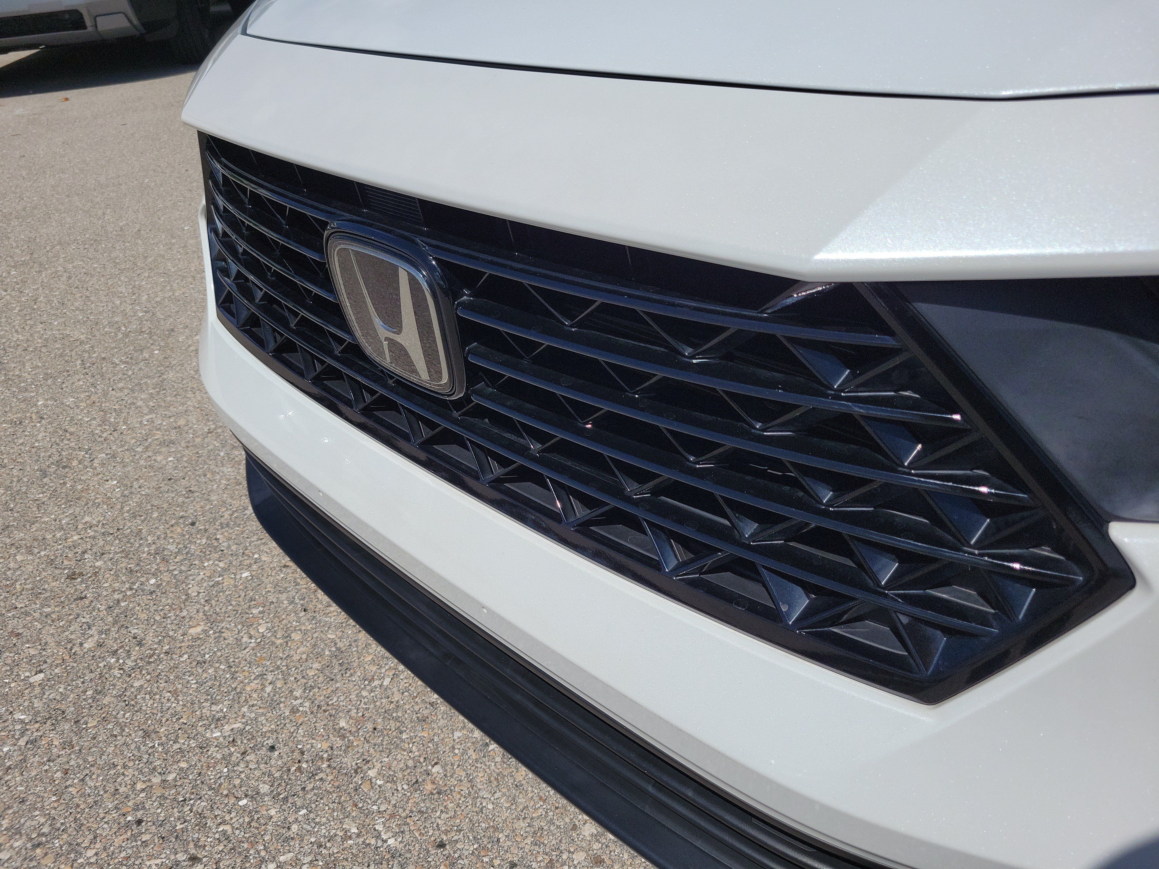 Used 2024 Honda Accord EX image 29