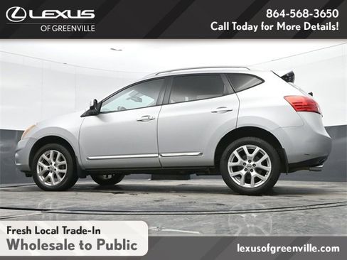 Used 2012 Nissan Rogue SL image 15