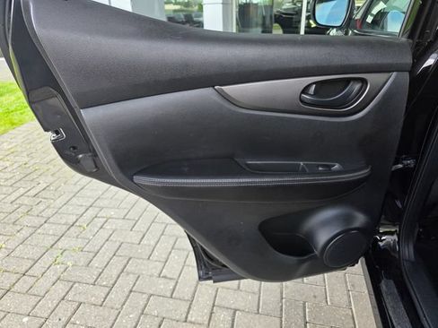 Used 2019 Nissan Rogue Sport S AWD/4WD image 16