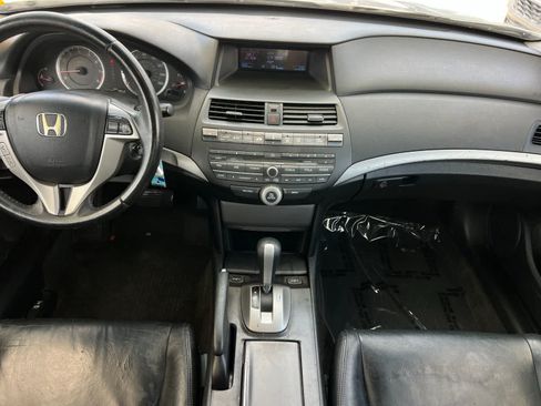 Used 2011 Honda Accord EX-L image 4