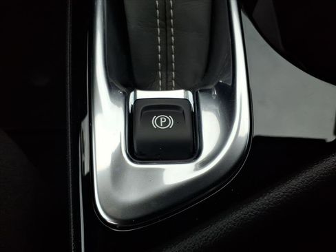Used 2023 Buick Encore GX Select FWD image 19