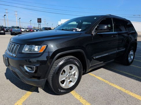 Used 2014 Jeep Grand Cherokee Laredo w/ Quick Order Package 23E image 3