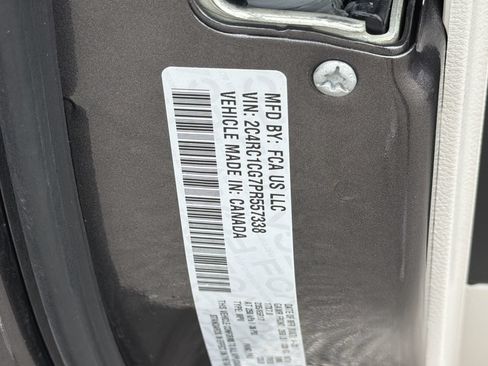 Used 2023 Chrysler Voyager LX FWD image 32