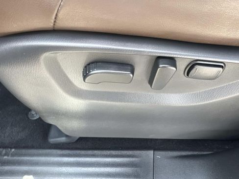 Used 2023 Nissan Armada Platinum w/ Captain's Chairs Package AWD/4WD image 22