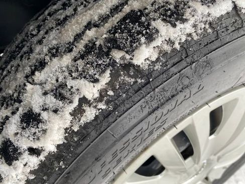 Used 2019 Ford Transit 150 XLT image 19