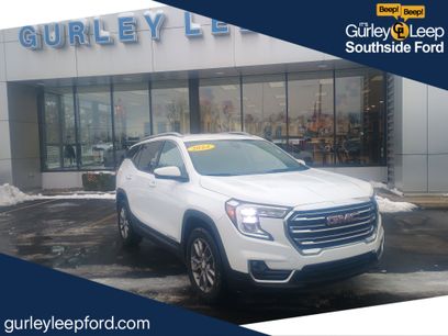 Used 2024 GMC Terrain SLT